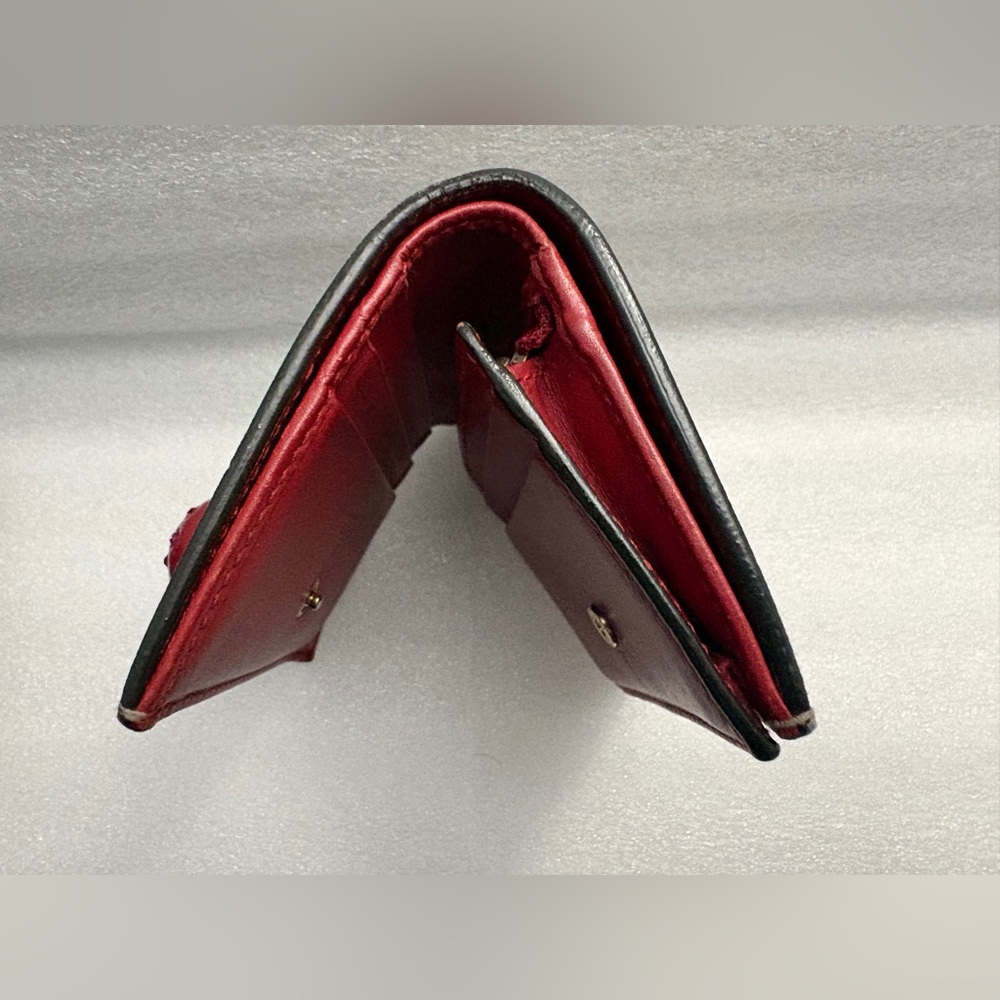 Gucci GG Supreme Cherry Wallet 476050.1147 • Crystal Cherry Motif Discontinued - Picture 6 of 13